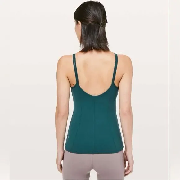 Lululemon Hugged & Held Tank
Royal Emerald Size 8 - Picture 3 of 11